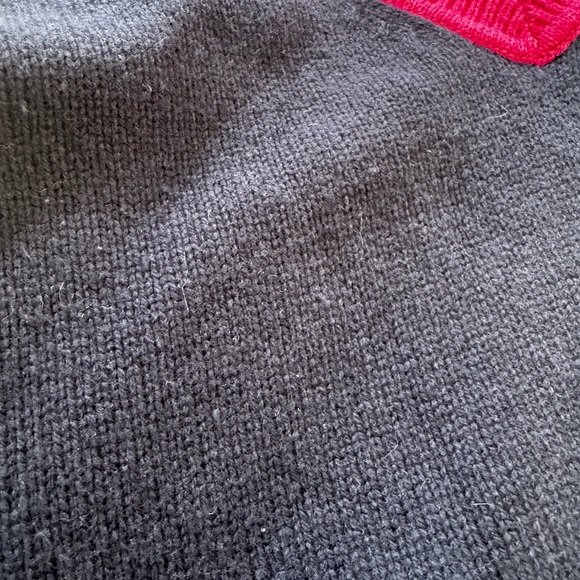 Boden Women's V-Neck Sweater in Navy and Pink - Picture 2 of 2